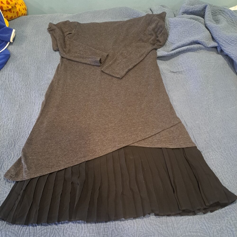 Gray and Black Dress with Pleats